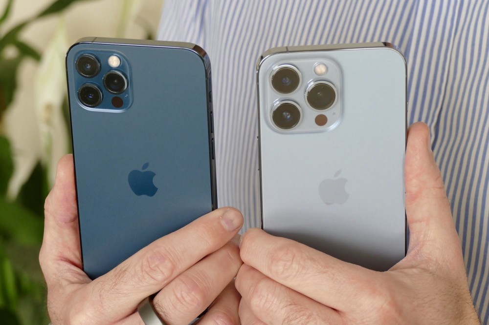 Cập nhật giá iPhone 12 Pro Max tháng 9/2022: Giảm cực mạnh, rẻ hơn iPhone  13 Pro Max gần chục triệu
